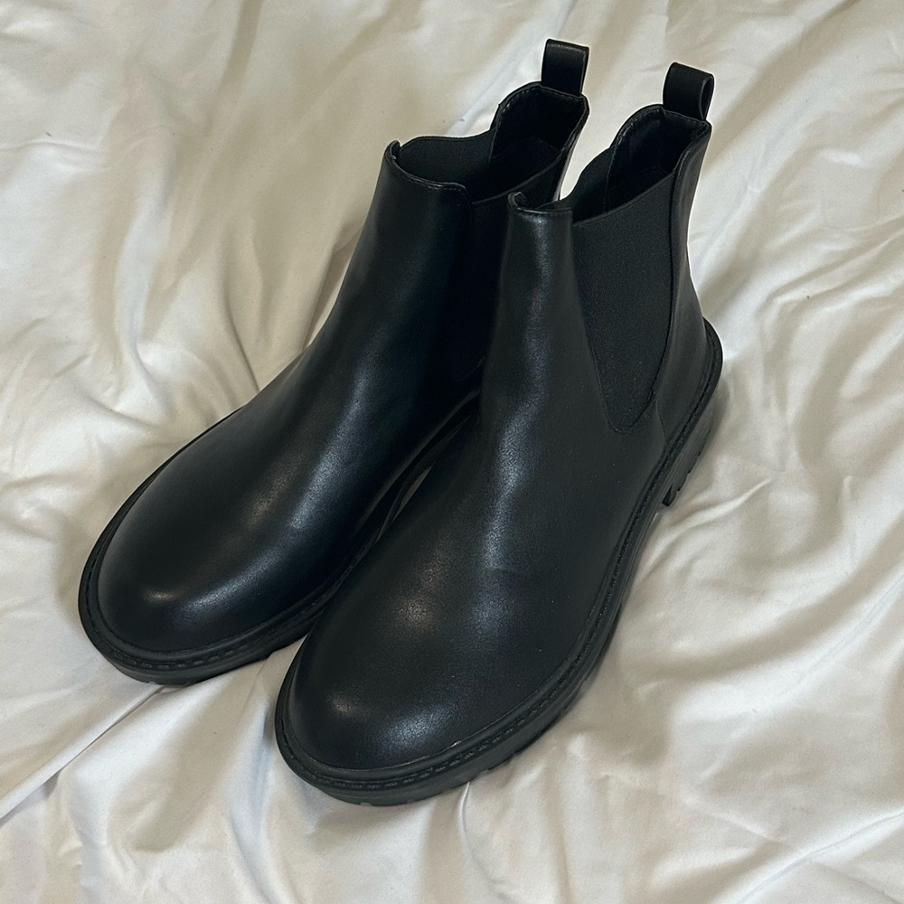 Raid chelsea boots